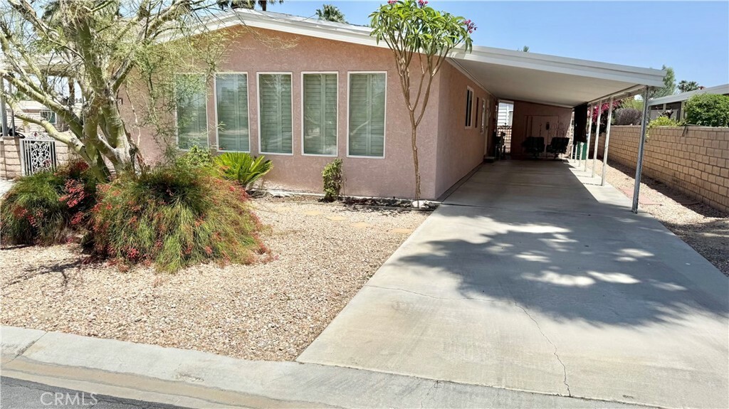 Property Photo: 73995 Nevada Circle W CA 92260