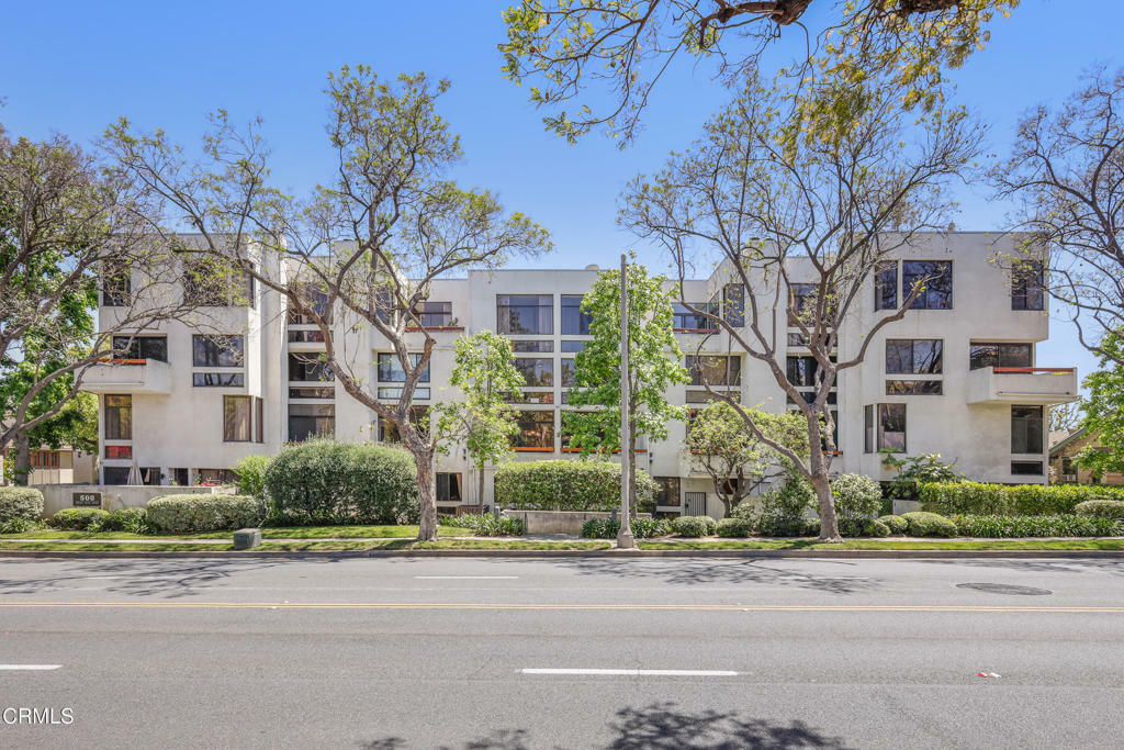 Property Photo: 500 E Del Mar Boulevard 24 CA 91101