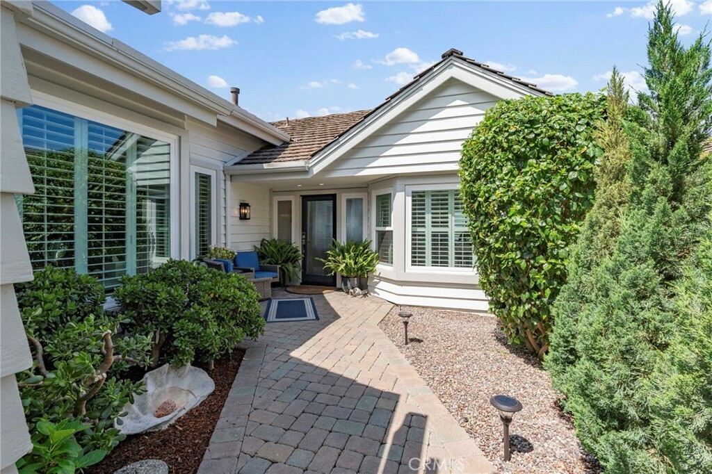 Property Photo:  45 Northampton Court  CA 92660 