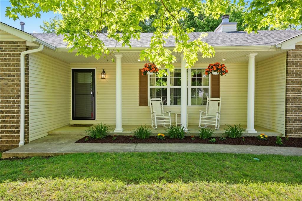 Property Photo: 918 Southwind Court IL 62234