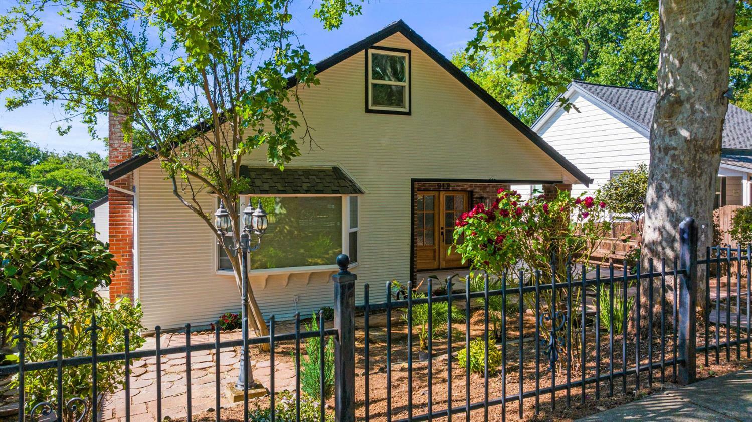 Property Photo: 912 Figueroa Street CA 95630