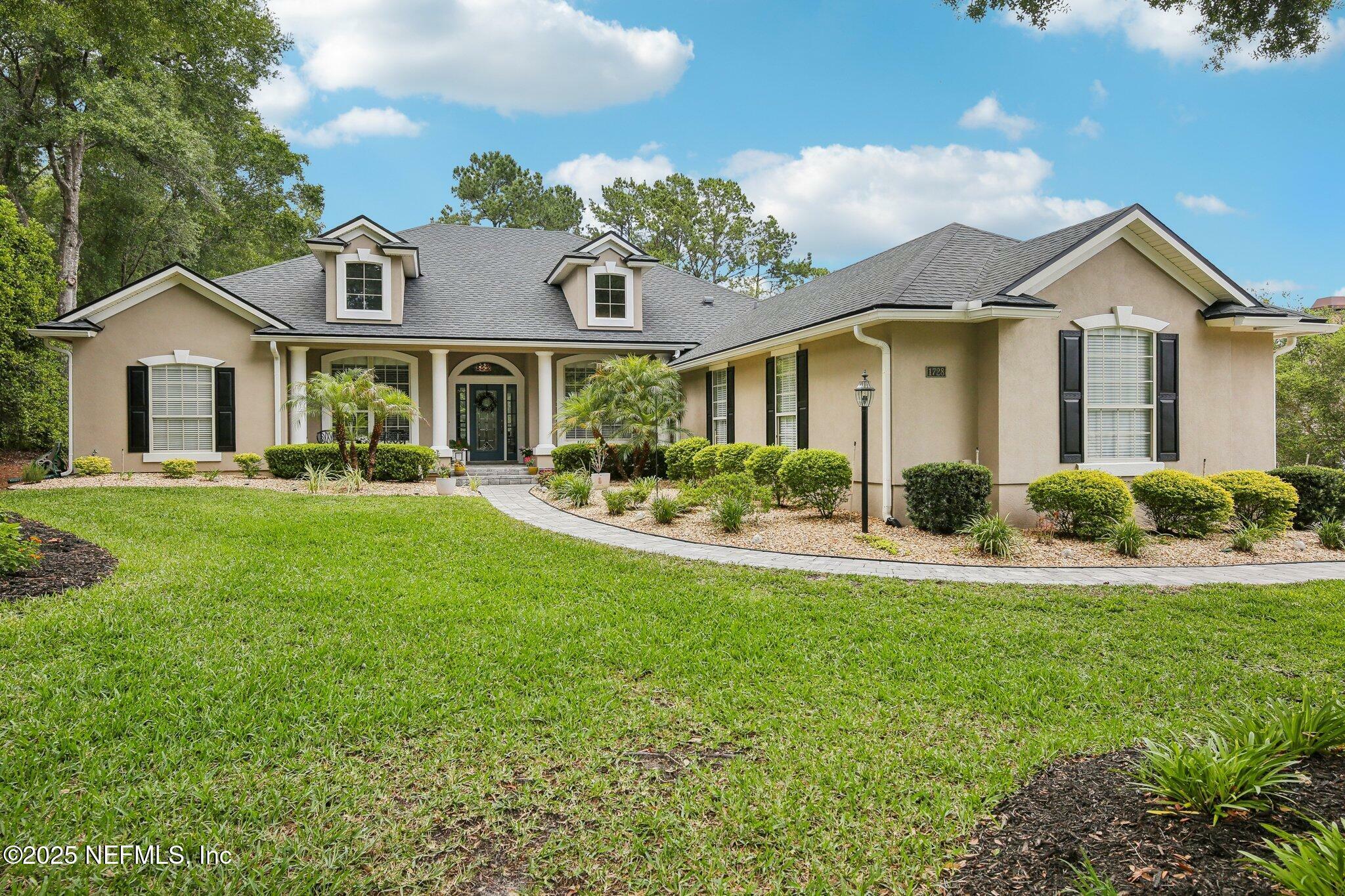 Property Photo: 1728 Colonial Drive FL 32043