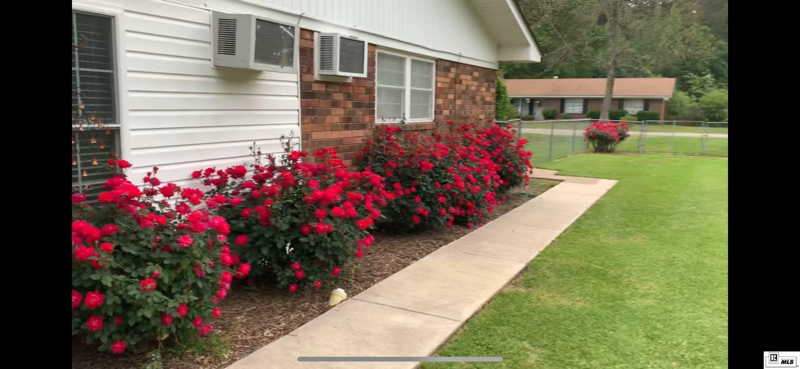 Property Photo: 10309 Oklahoma Street LA 71220
