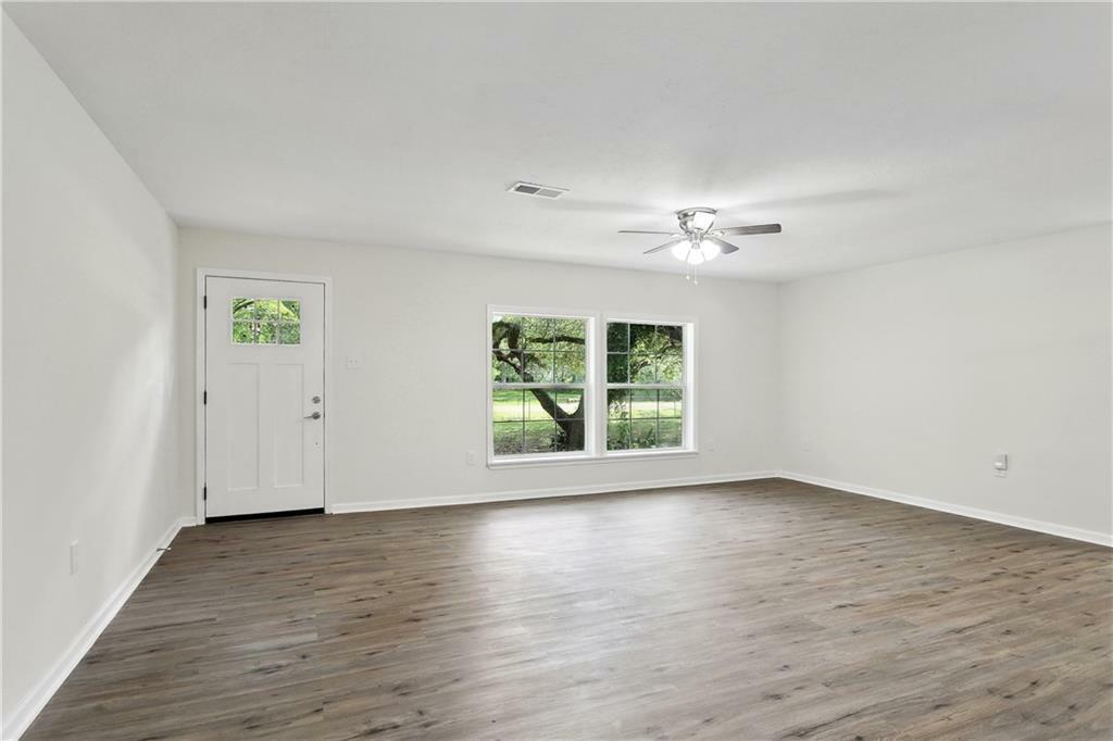 Property Photo: 25512 W Spruce Street LA 70445