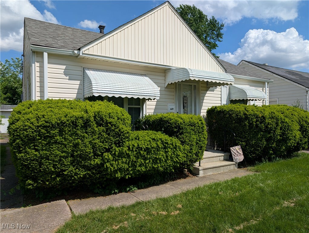 Property Photo: 4625 W 147th Street OH 44135