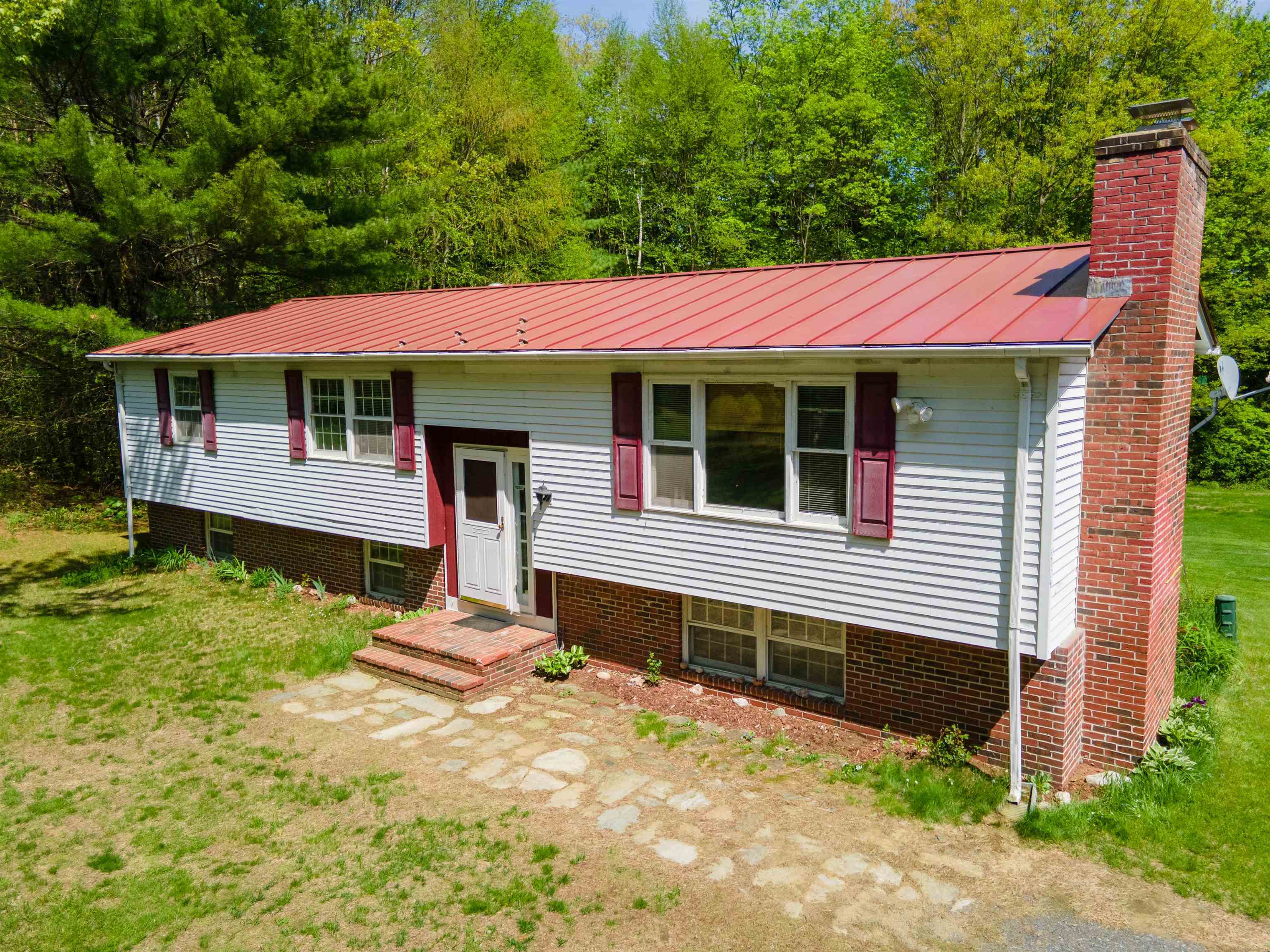 Property Photo: 4729 US Route 5 S VT 05151