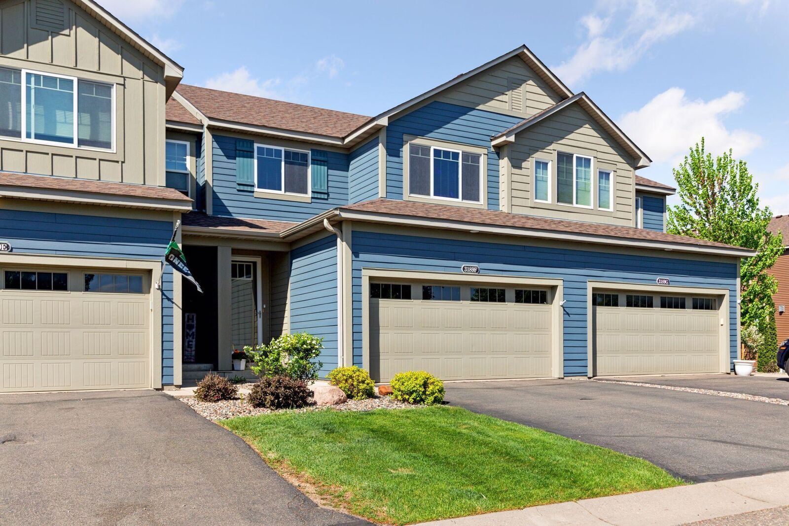Property Photo:  3189 Countryside Avenue F  MN 55129 