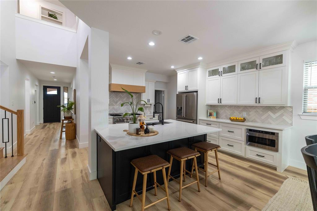 Property Photo:  12472 Jack Pine Court  TX 75035 