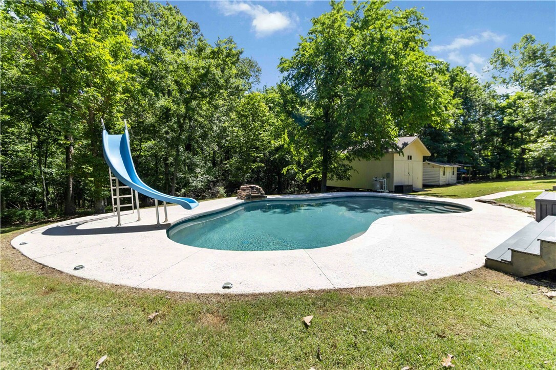Property Photo: 14146 Dogwood (Wcr 2161) Drive AR 72704