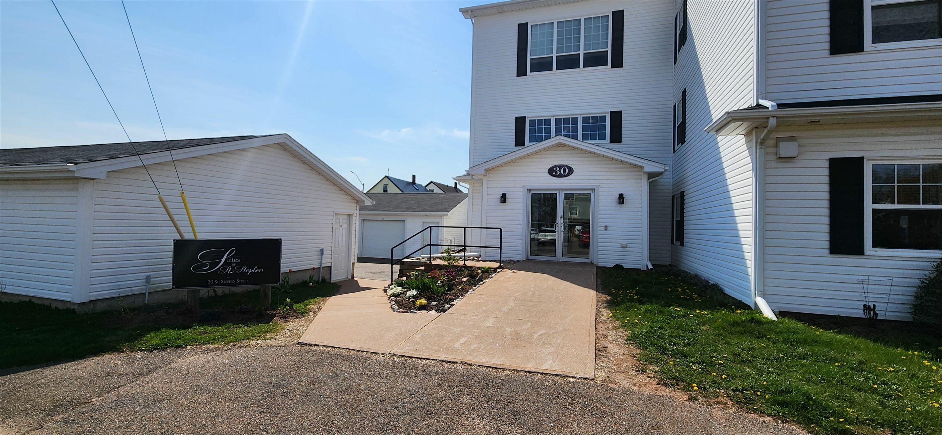 Property Photo: 30 St. Stephen Street 303 PE C1N 0E3