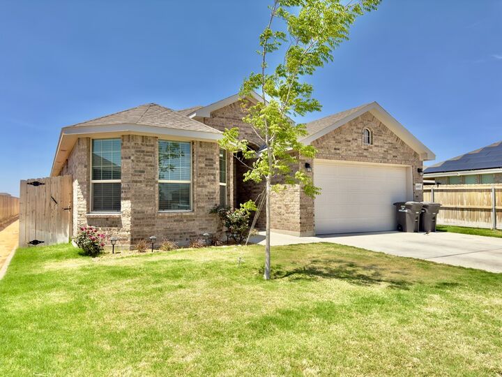 Property Photo: 6005 Scaled Quail Rd TX 79707