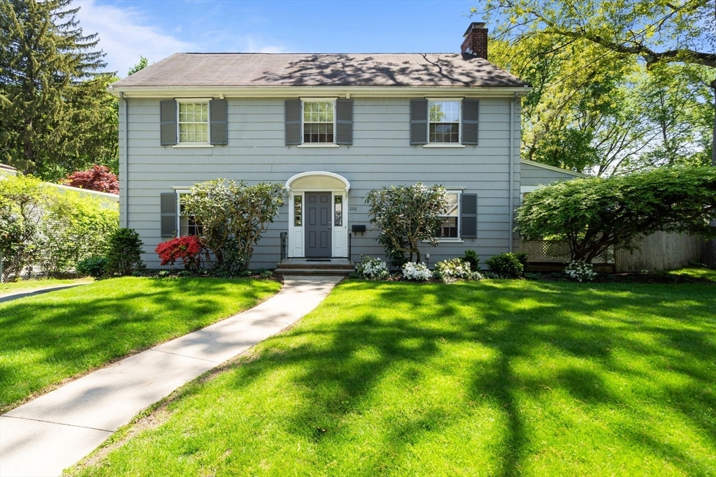 Property Photo: 200 Lincoln St MA 02461