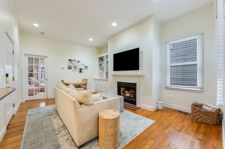 Property Photo: 40 Pearl St 1 MA 02129