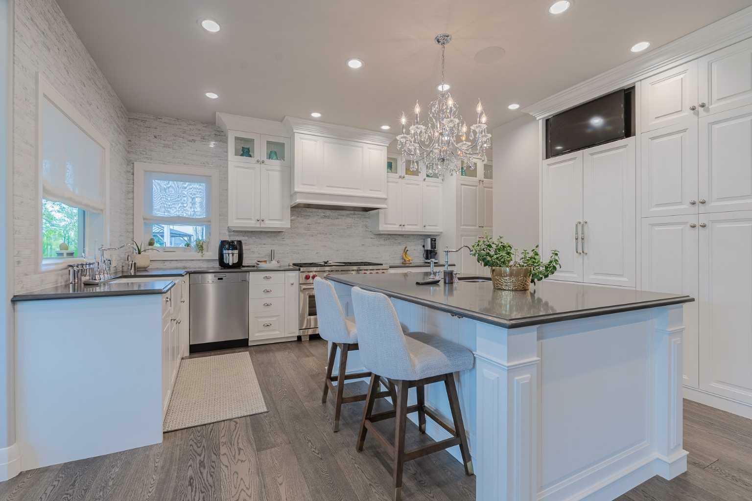 45 Simcoe Mews SW  Calgary AB T3H 4N2 photo