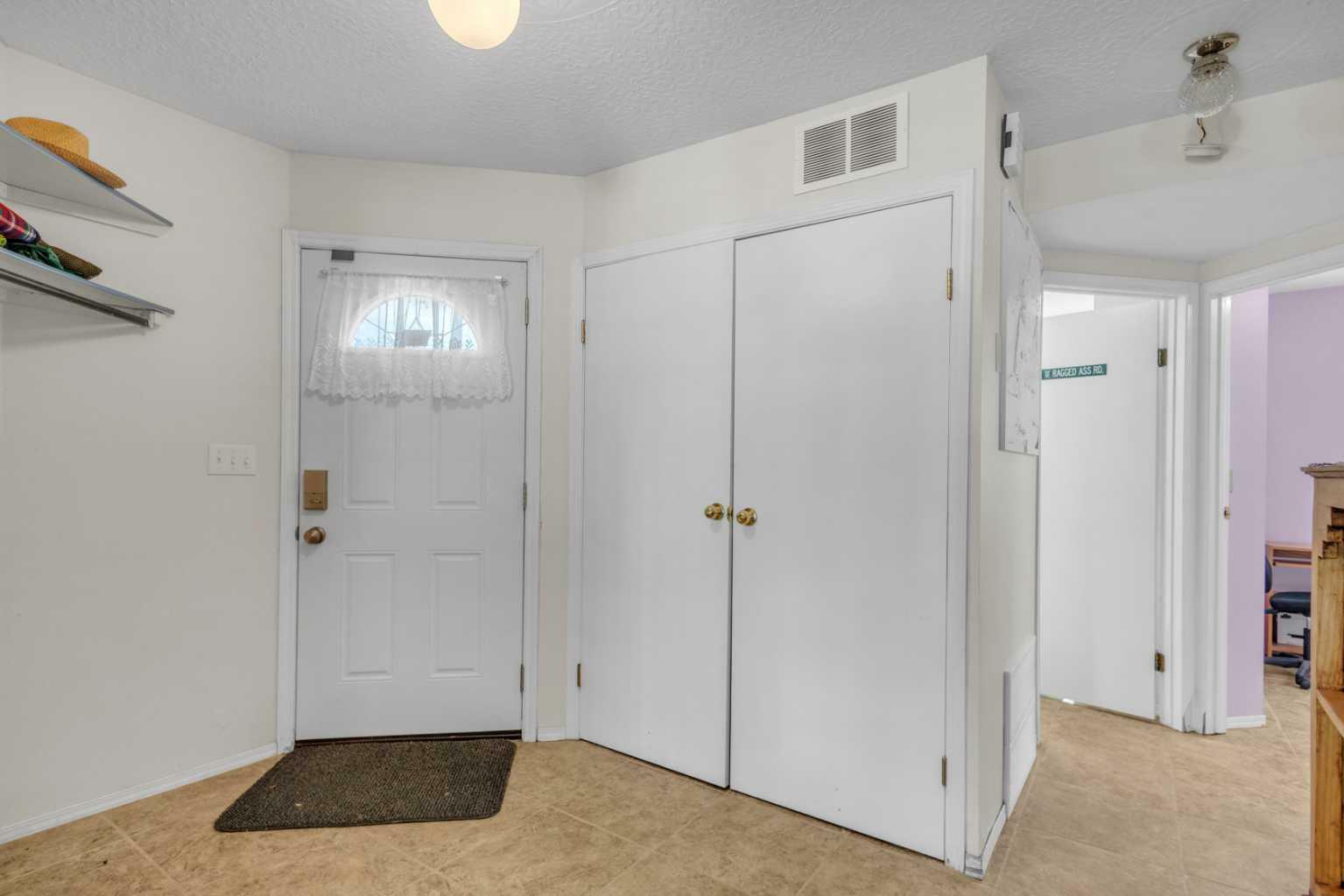 Property Photo: 3912 50 Avenue AB T4S 1B7