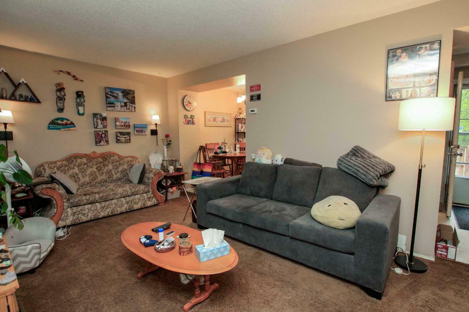 Property Photo: 35 Nash Street H4 AB T4P 1X9