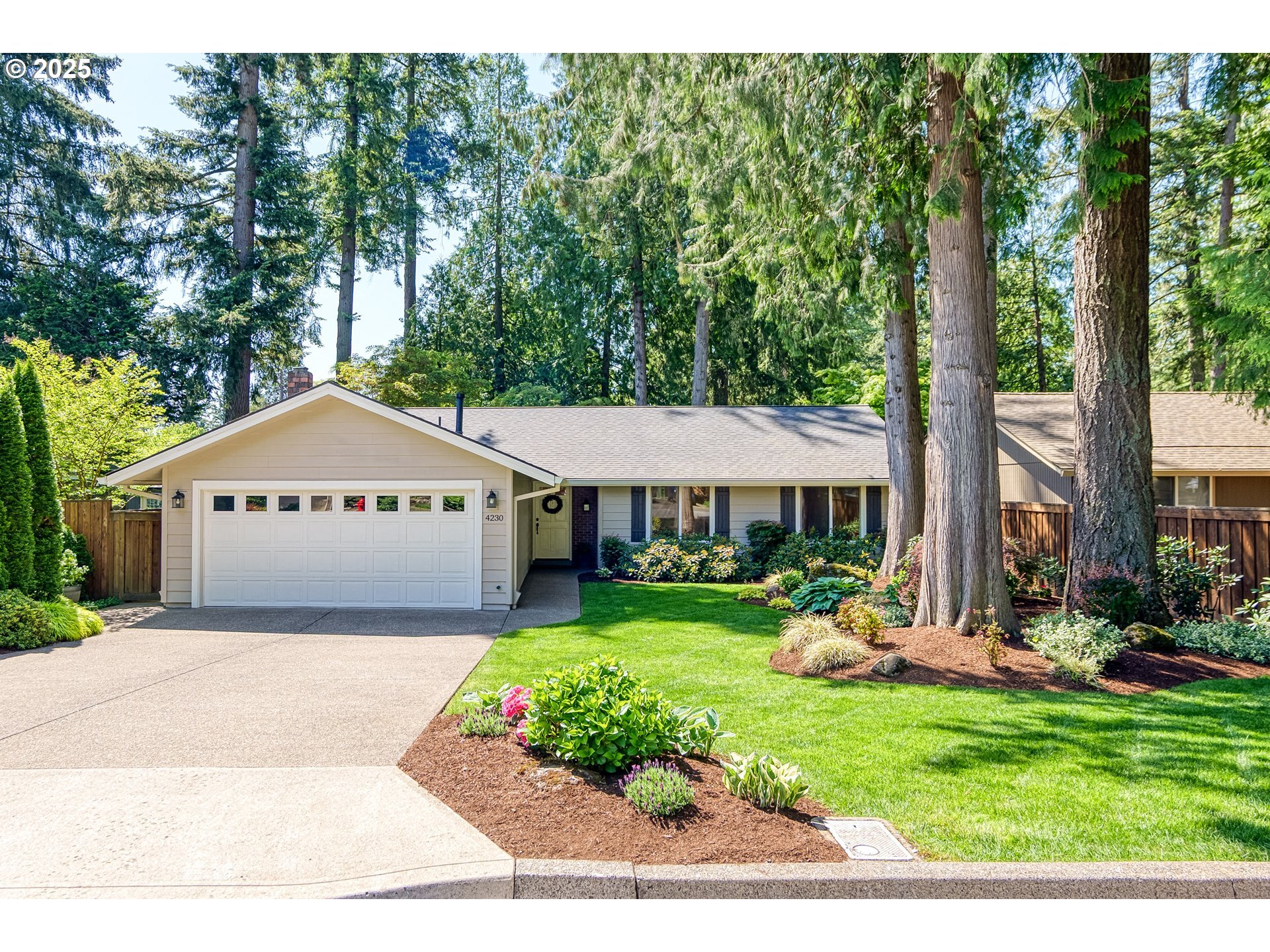 4230 Collins Way  Lake Oswego OR 97035 photo