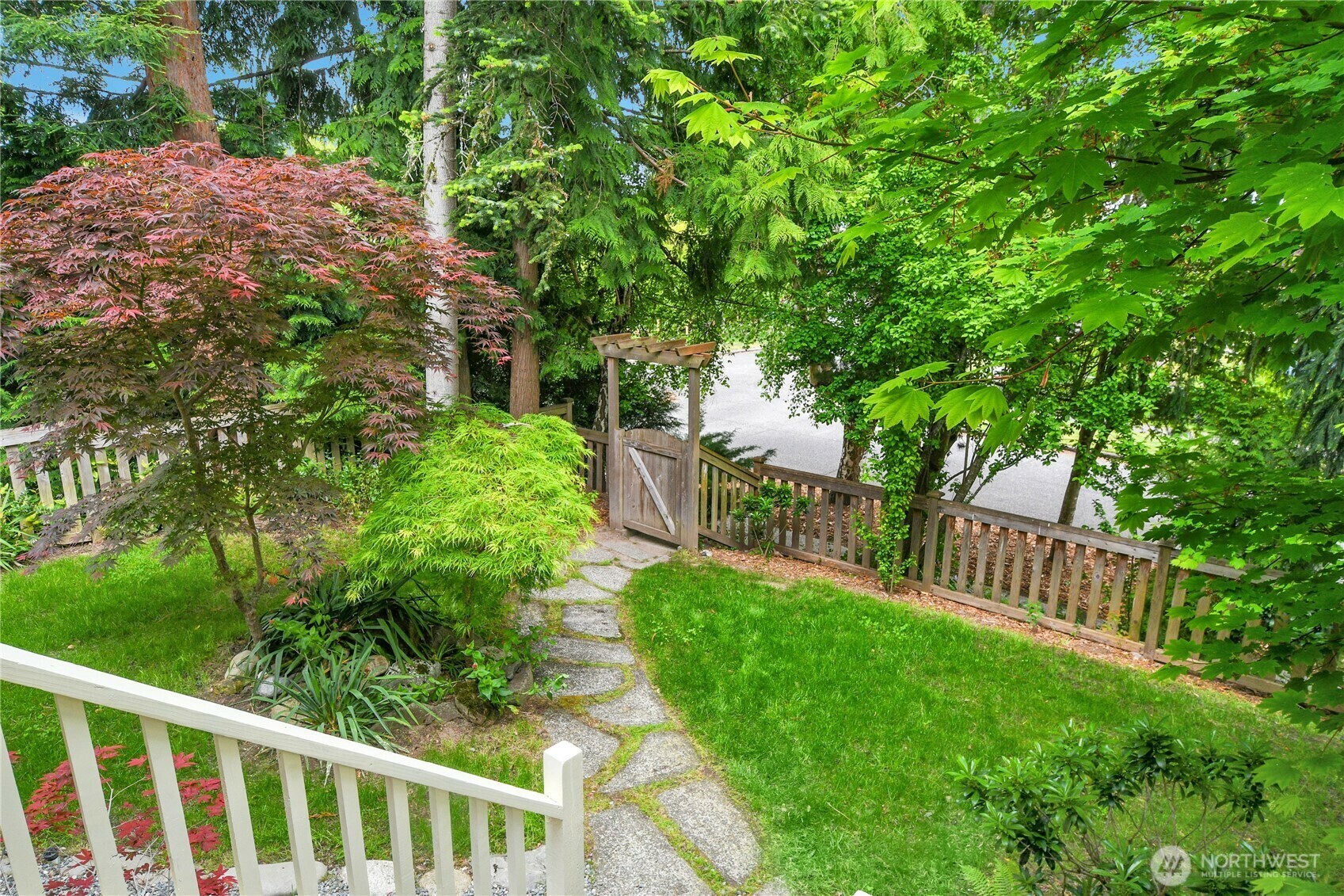 Property Photo: 7505 32nd Avenue SW WA 98126