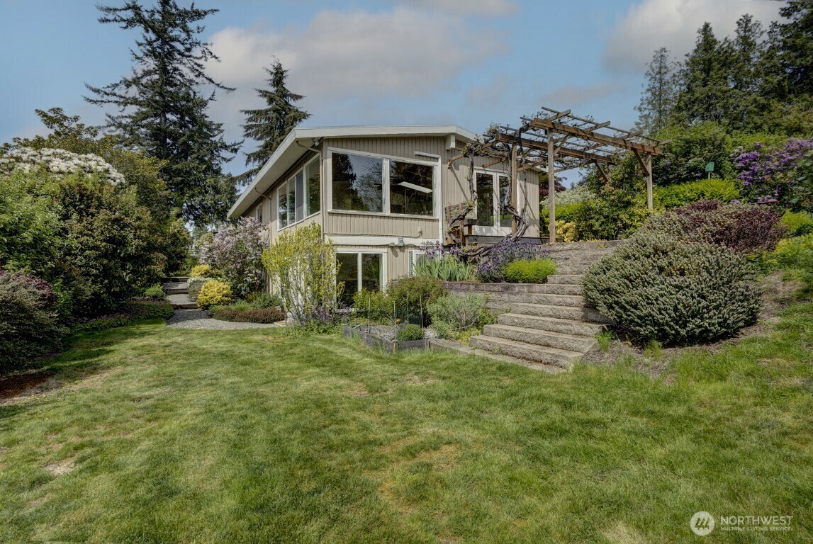 Property Photo: 2123 NW 201st Street WA 98177