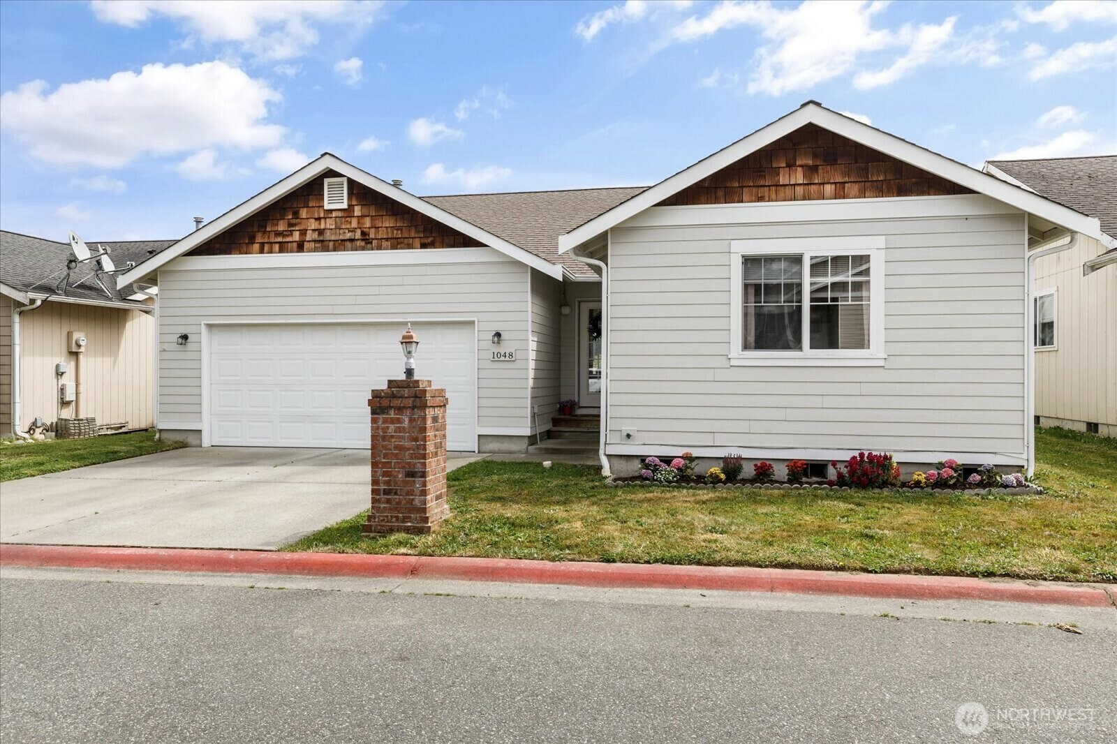 1048 NE Cordero Place  Oak Harbor WA 98277 photo