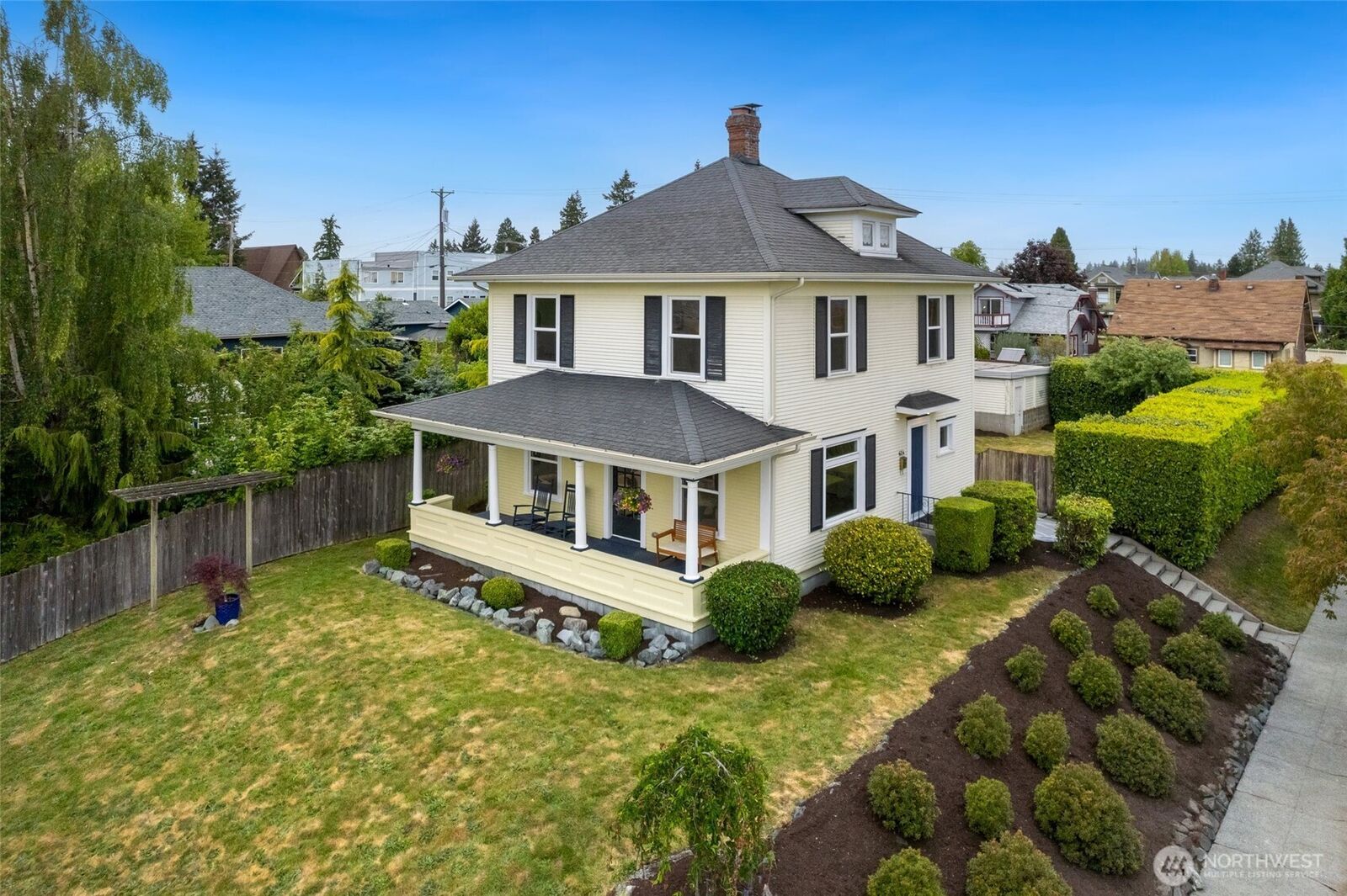 Property Photo: 624 S Lawrence Street WA 98405