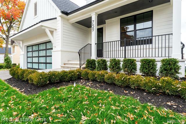 Property Photo: 759 Lyle Drive MI 48327