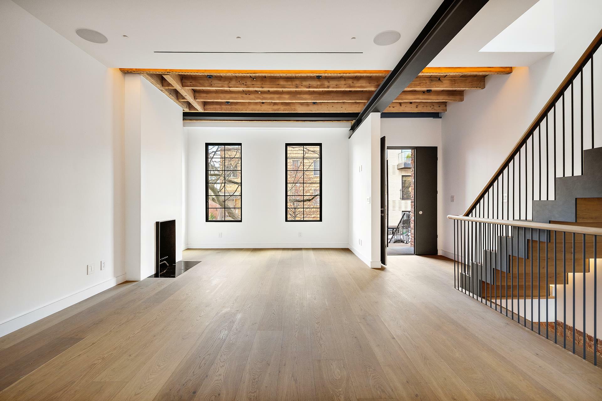 Property Photo: 98 Conselyea Street NY 11211