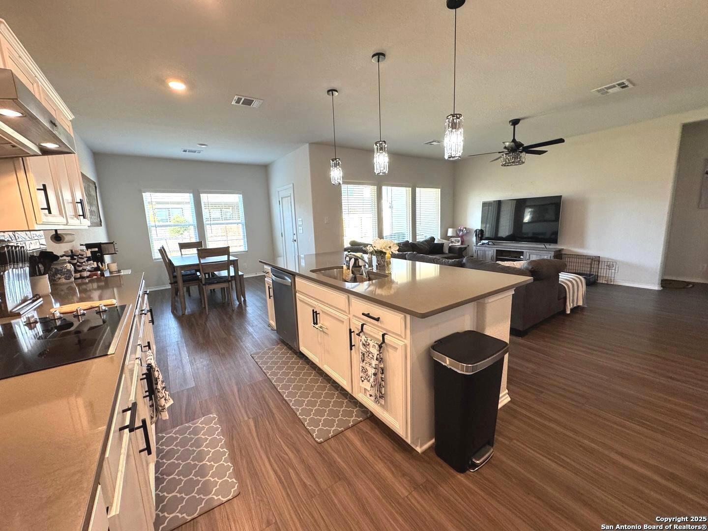 Property Photo: 12639 Monoceros TX 78245