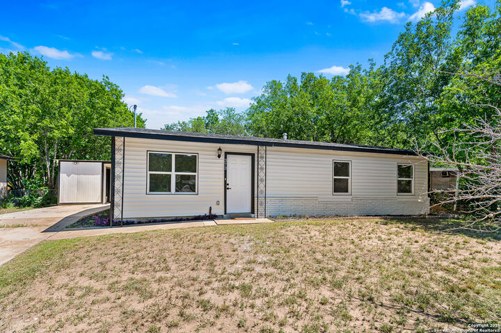 373 Kenmar Dr.  San Antonio TX 78220 photo