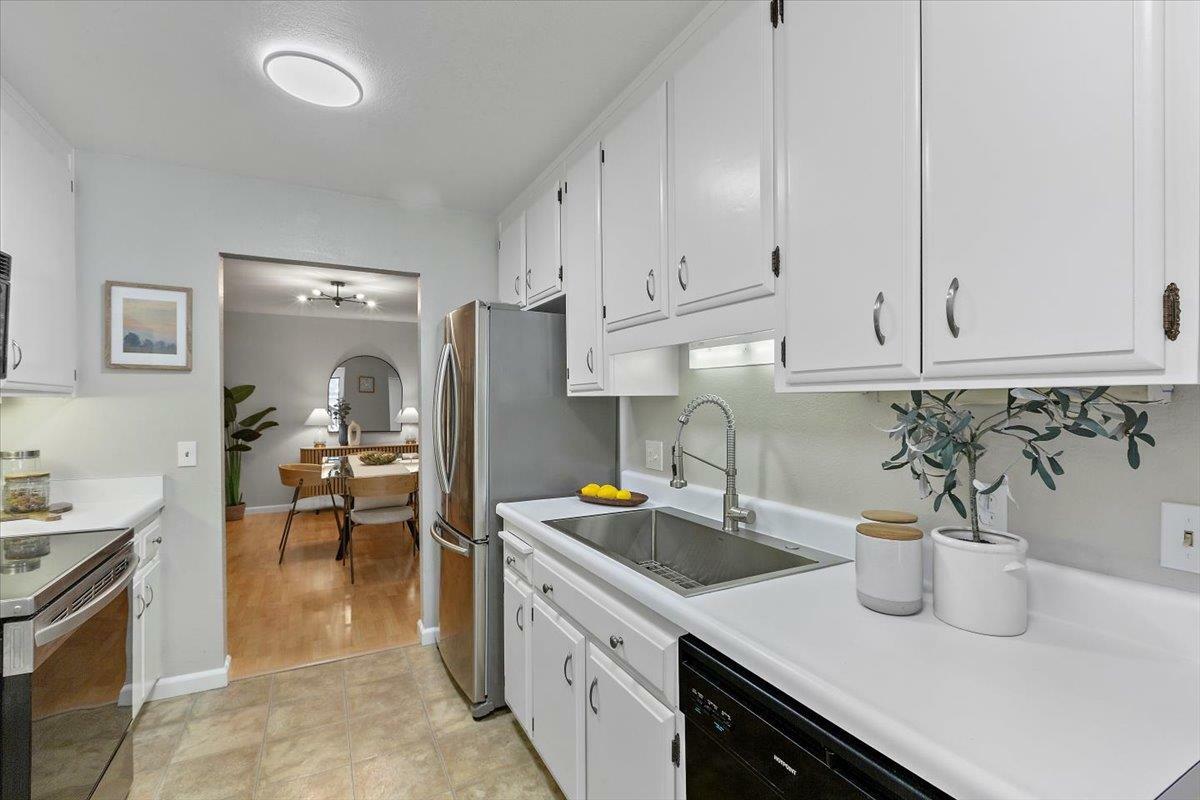 Property Photo: 765 North Rengstorff Avenue 7 CA 94043