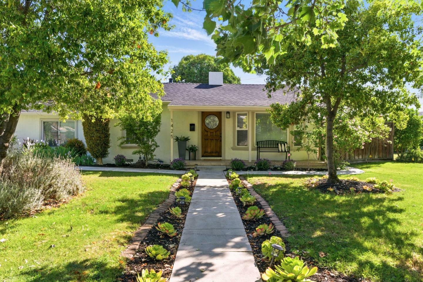 Property Photo: 1425 Walnut Grove Avenue CA 95126