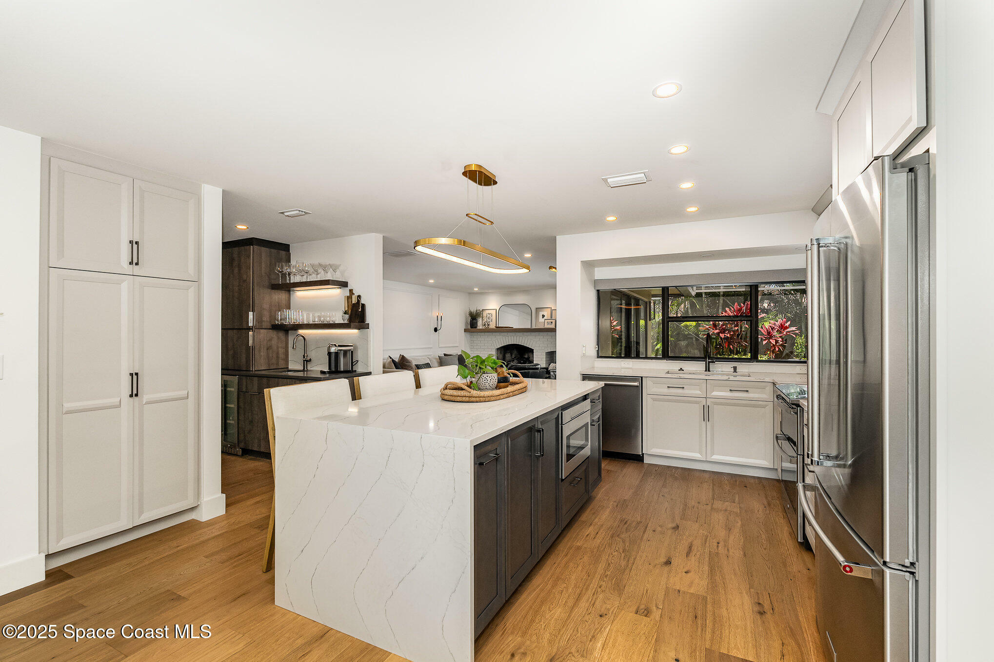 Property Photo:  3204 Nottingham Lane  FL 32926 
