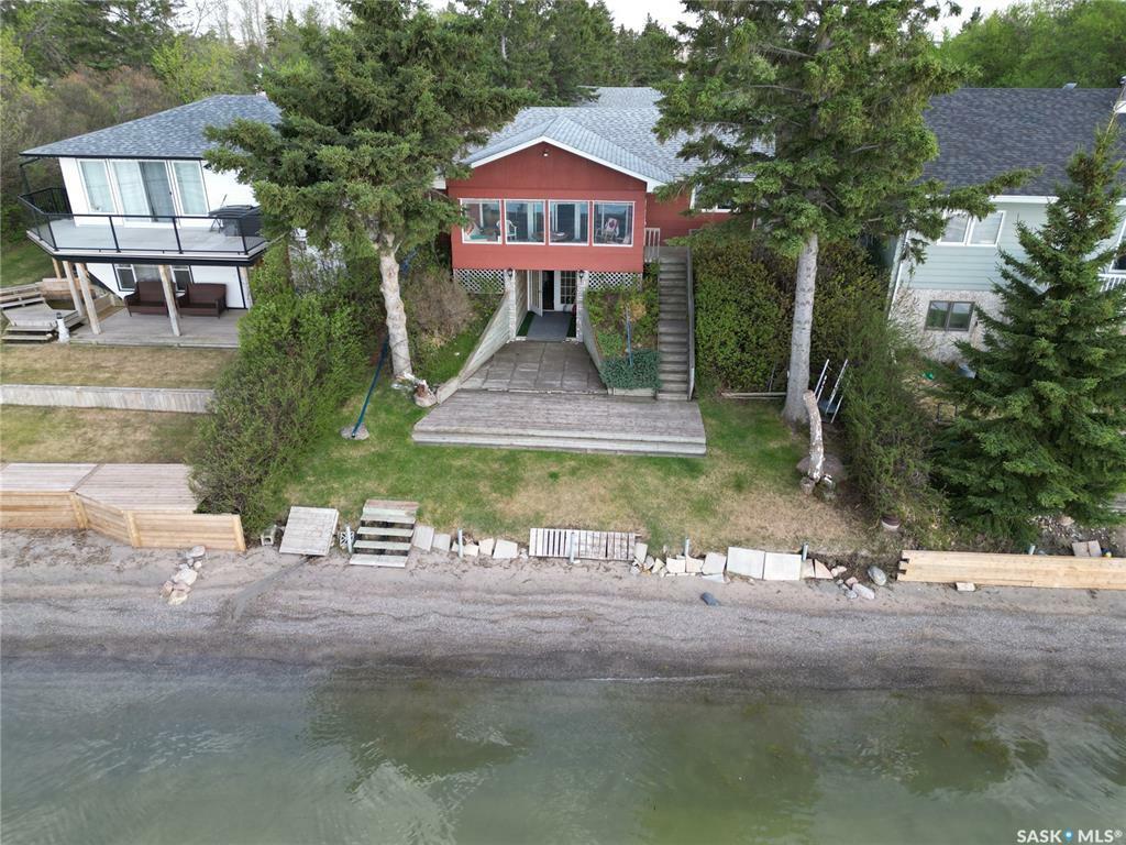 Property Photo: 18 Metinota Drive SK S0M 1X0