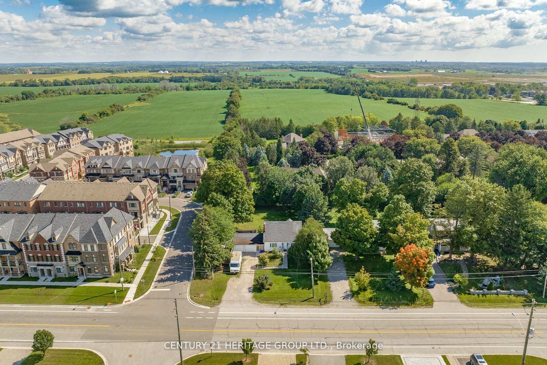 Property Photo: 10911 Victoria Square Boulevard ON L6C 1J4