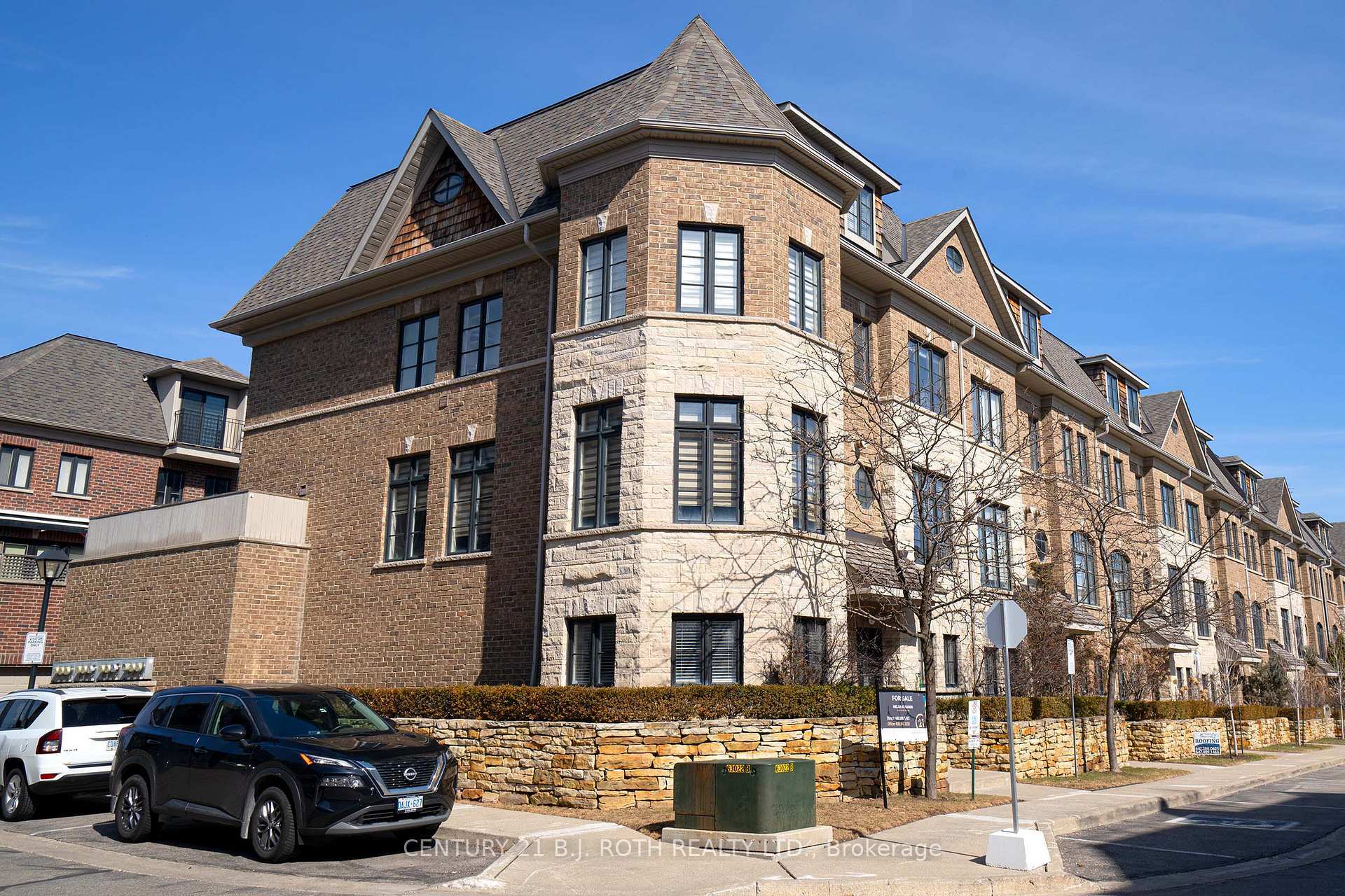 1812 Burnhamthorpe Road E 01  Mississauga ON L4X 0A3 photo