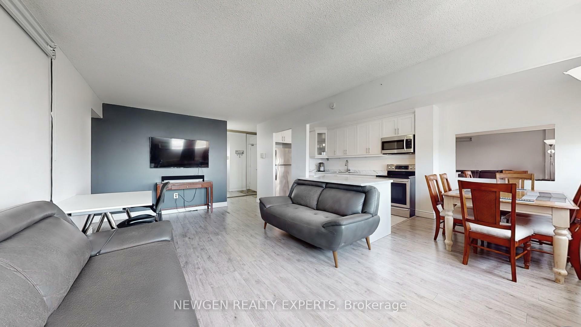 Property Photo: 735 Don Mills Road 2406 ON M3C 1T1