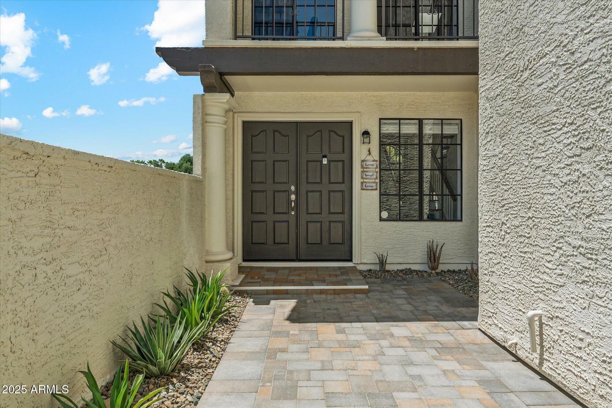 Property Photo: 11011 N 92nd Street 1005 AZ 85260