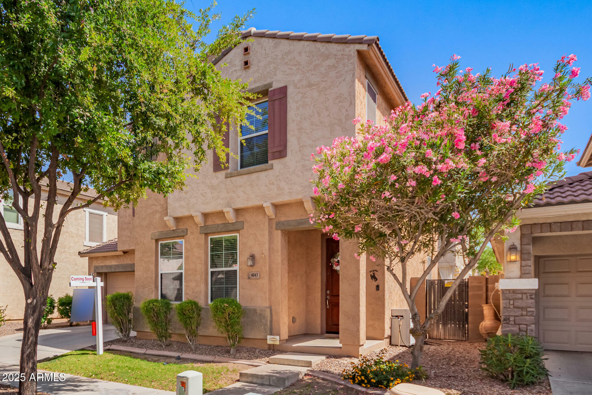 4043 E Carla Vista Drive  Gilbert AZ 85295 photo