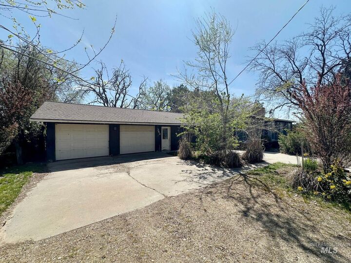 343 Mesquite  Ontario OR 97914 photo