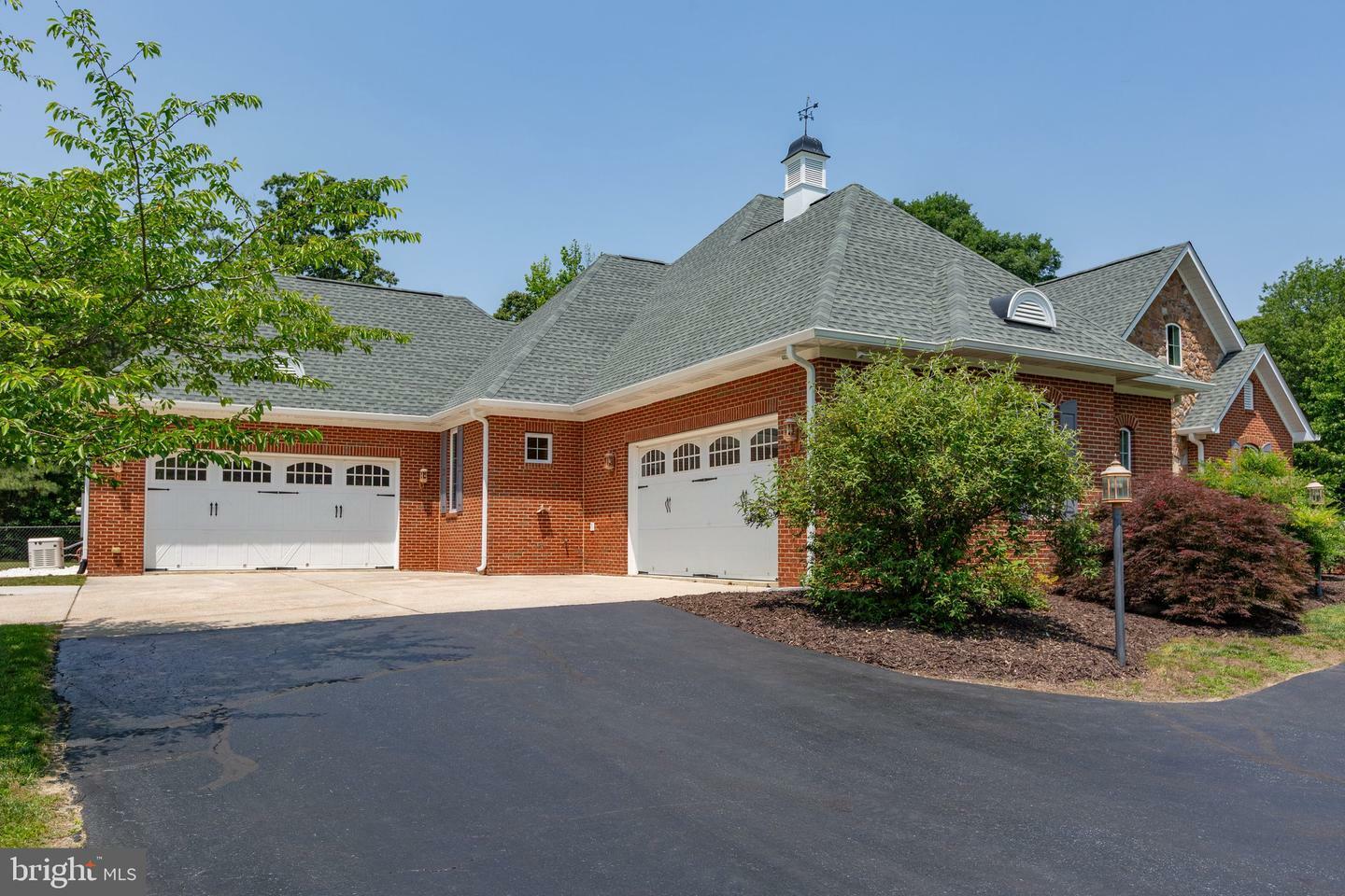 Property Photo:  18134 Green Boulevard  VA 22485 