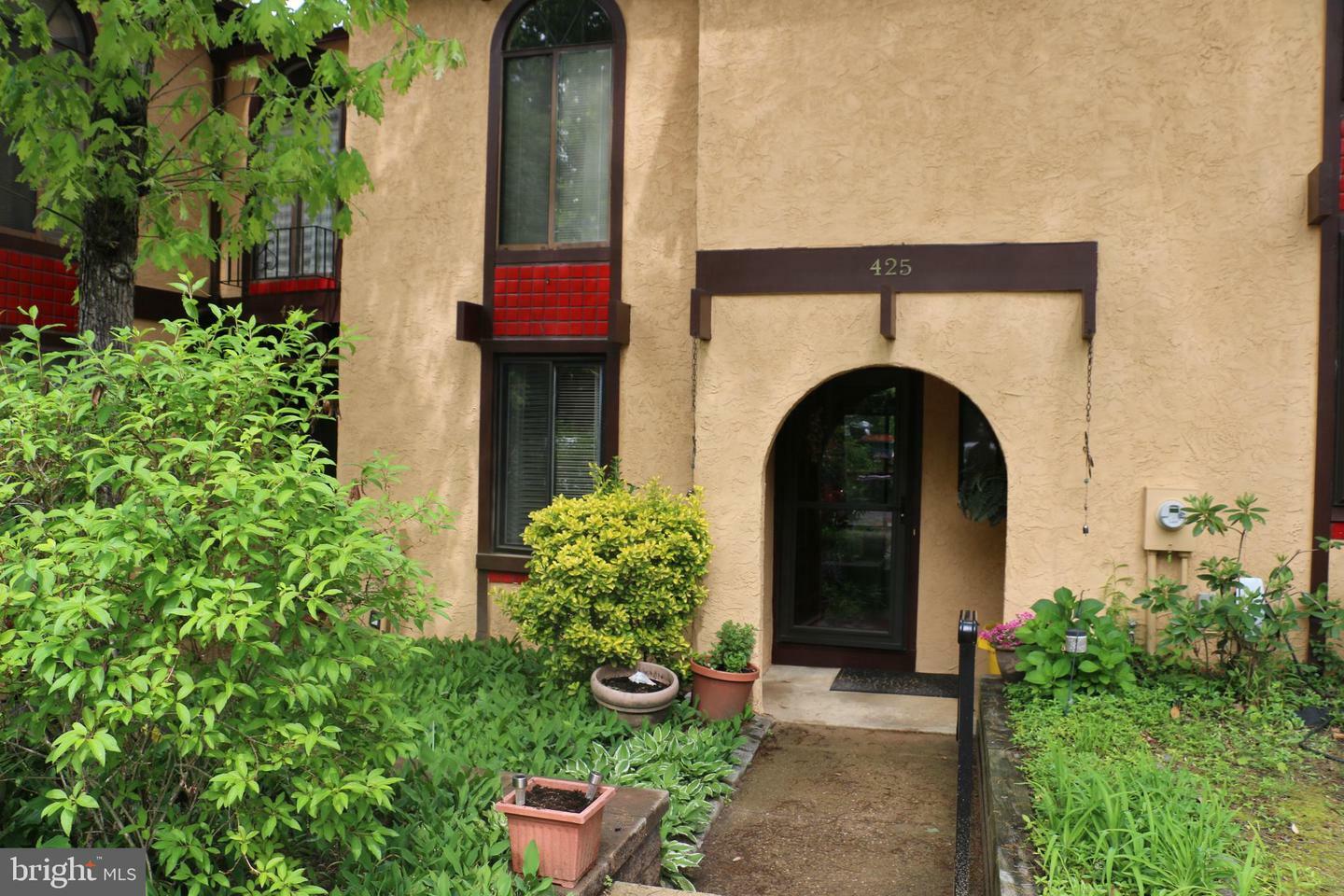Property Photo: 425 Sonora Lane NJ 08081
