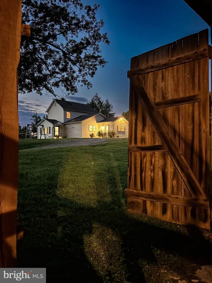 15263 Prince Frederick Road  Hughesville MD 20637 photo