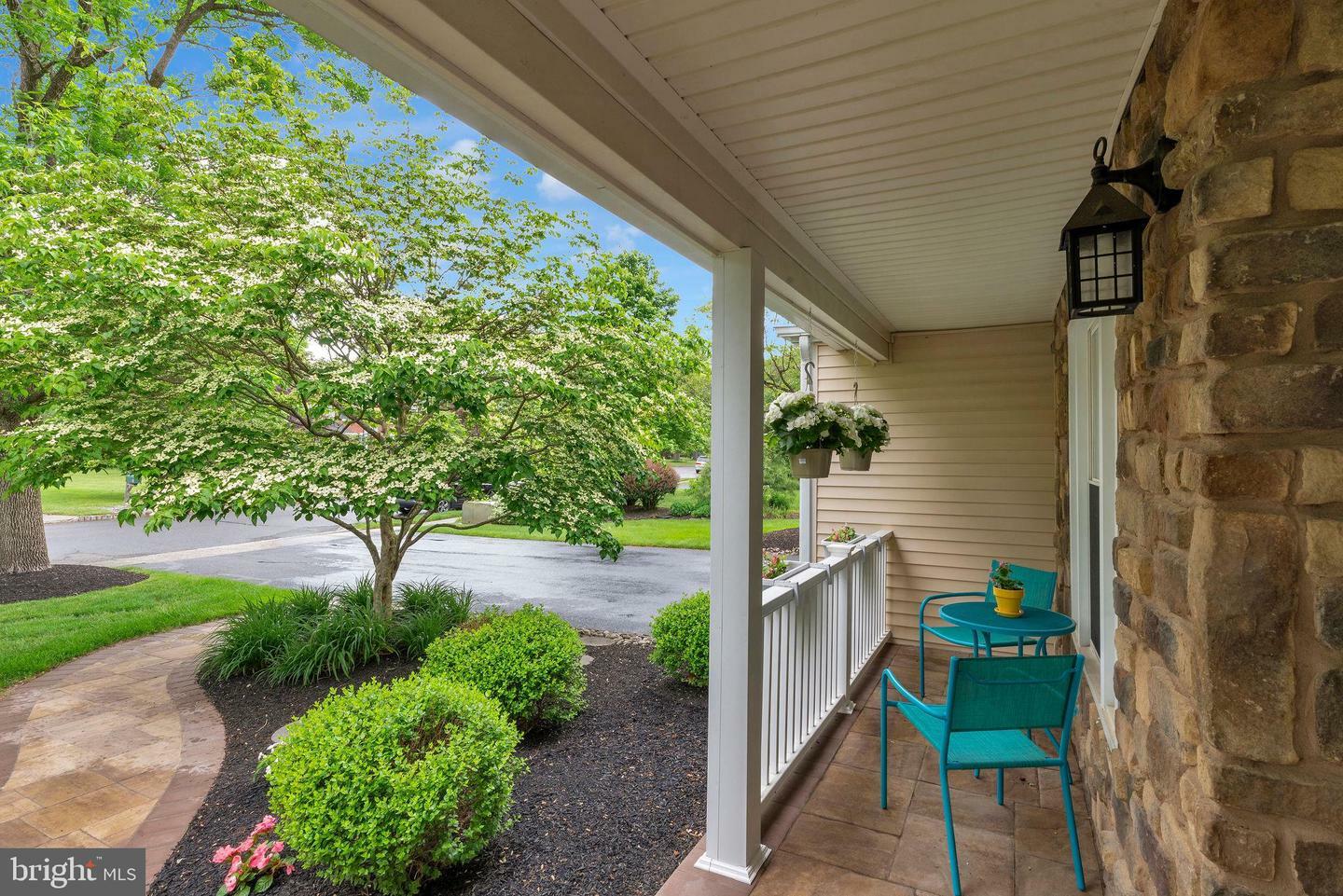 Property Photo: 6 Drayton Lane NJ 08536