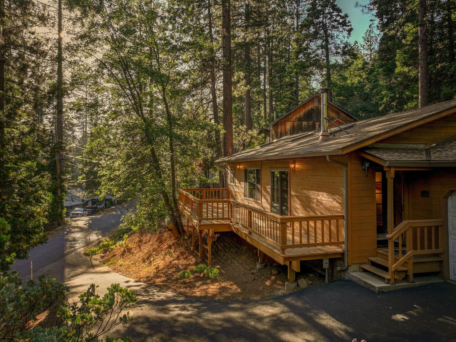 Property Photo: 1845 Tamarack Drive CA 95223