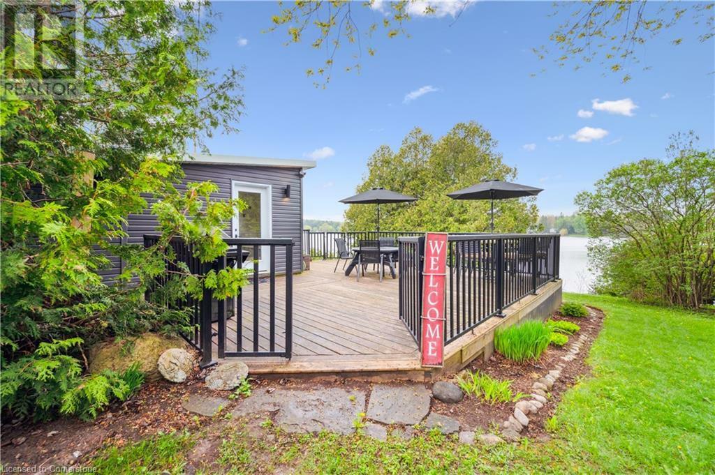 Property Photo: 621 Sixth Street ON N0B 1J0