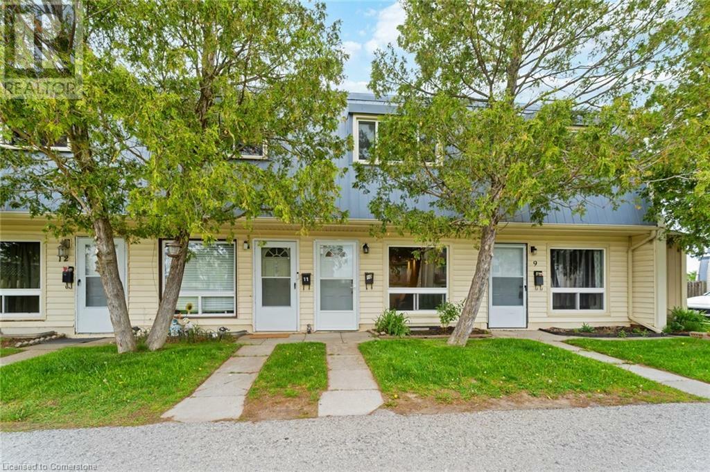Property Photo: 8646 Willoughby Drive 10 ON L2G 6X7