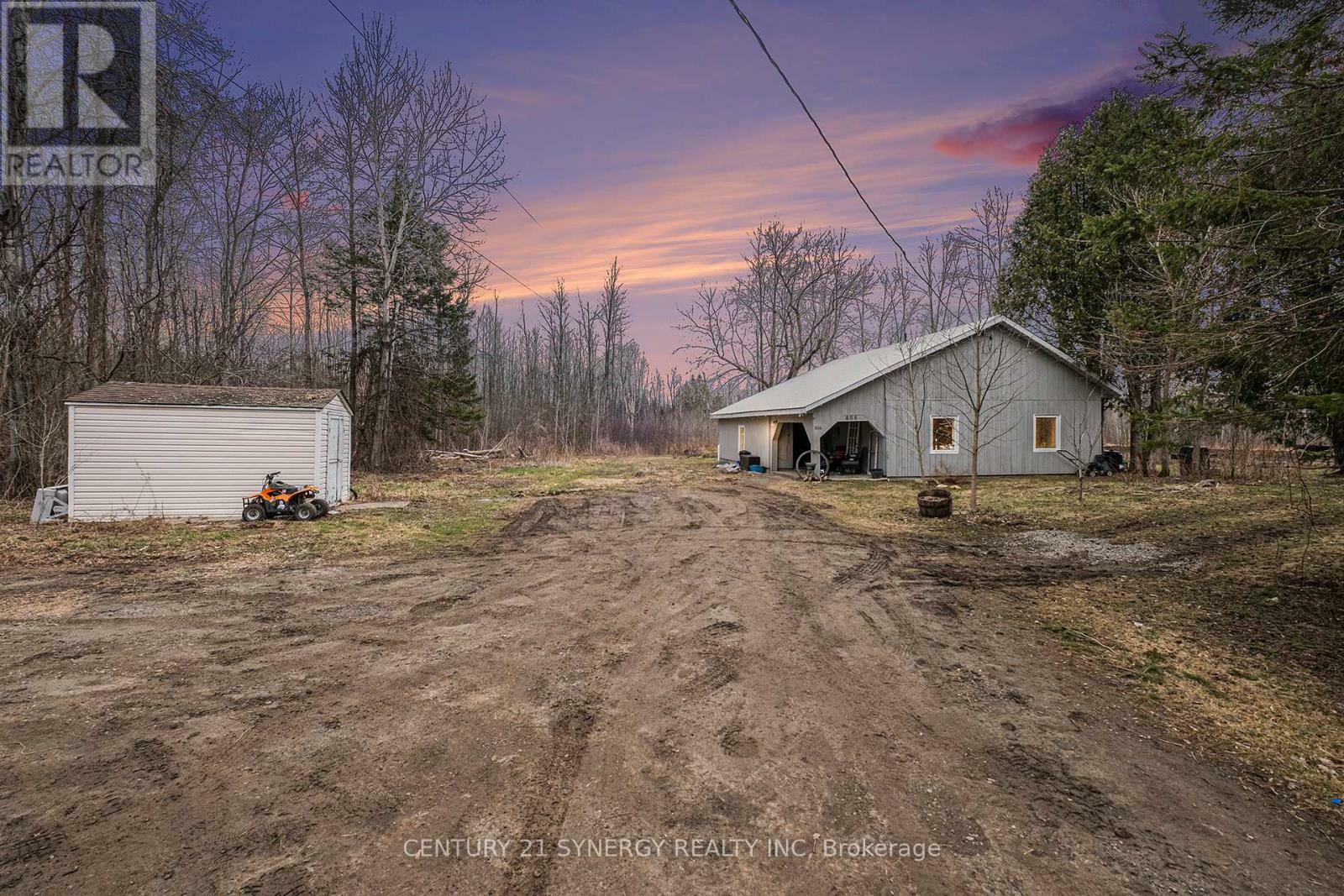 Property Photo: 804-806 Monkman Road ON K0G 1N0
