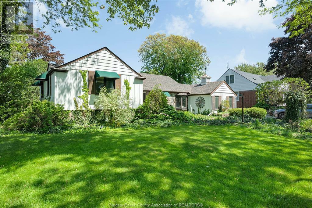 Property Photo:  3510 Church Street  ON N9E 1V8 