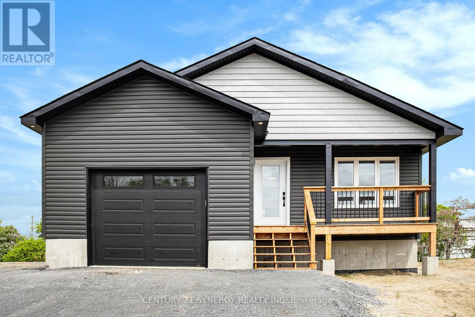 2579 County Rd 7 Road B  North Dundas ON K0C 1H0 photo