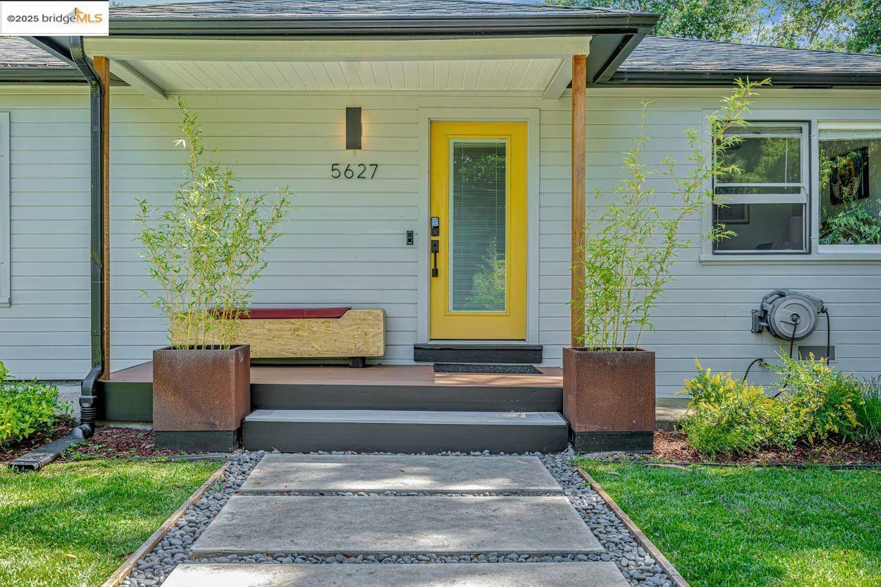 Property Photo: